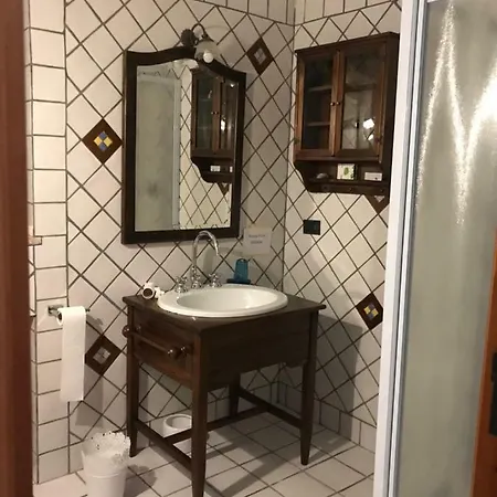 Rustica Dimora Hébergement de vacances *